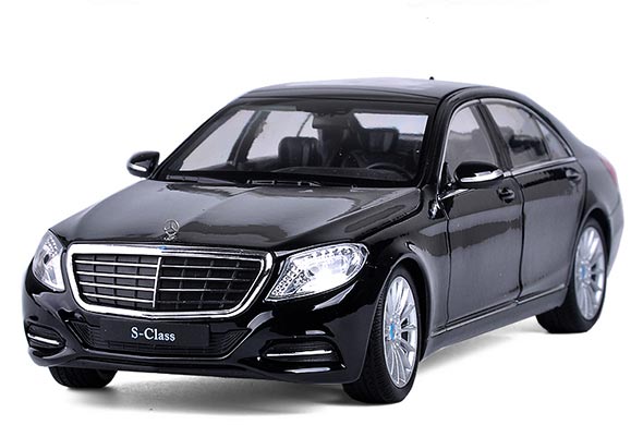 1:24 Diecast Mercedes Benz S-Class S500 Collectible Model Welly